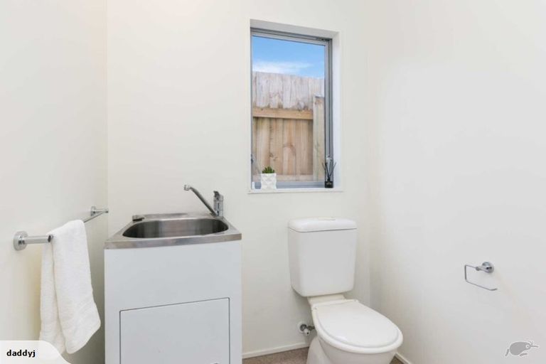 Photo of property in 54a Strathavon Road, Miramar, Wellington, 6022