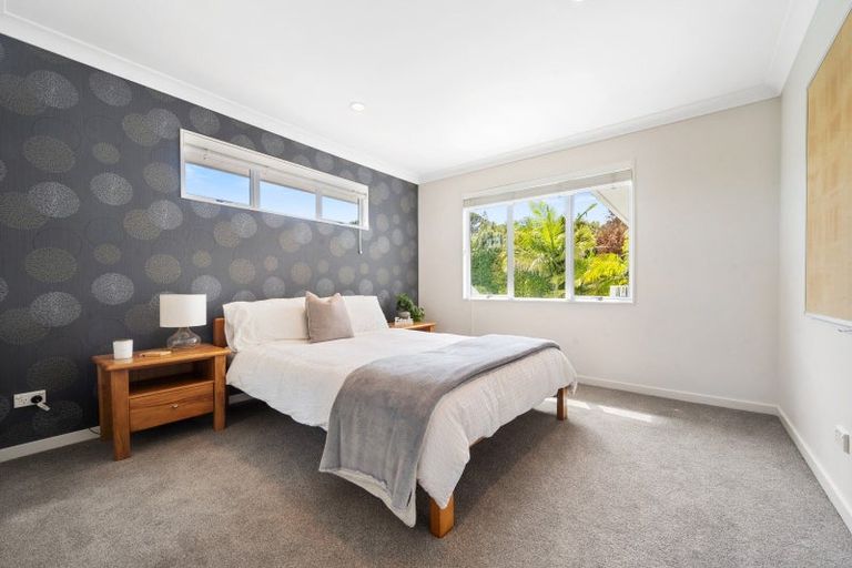 Photo of property in 38 Anaheim Boulevard, Shamrock Park, Auckland, 2016