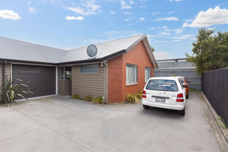Photo of property in 1/190 Lincoln Road, Addington, Christchurch, 8024