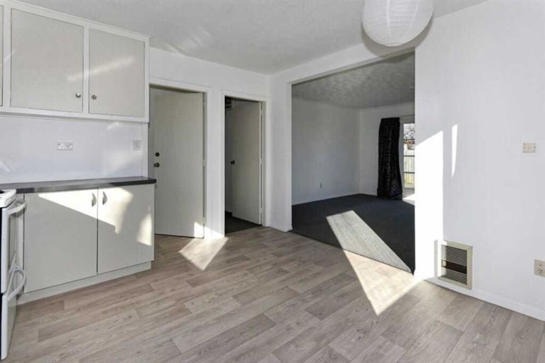 Photo of property in 1/43 Mclean Street, Linwood, Christchurch, 8062