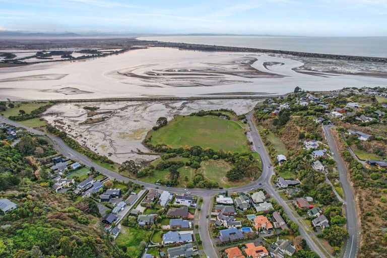 Photo of property in 114 Mccormacks Bay Road, Mount Pleasant, Christchurch, 8081