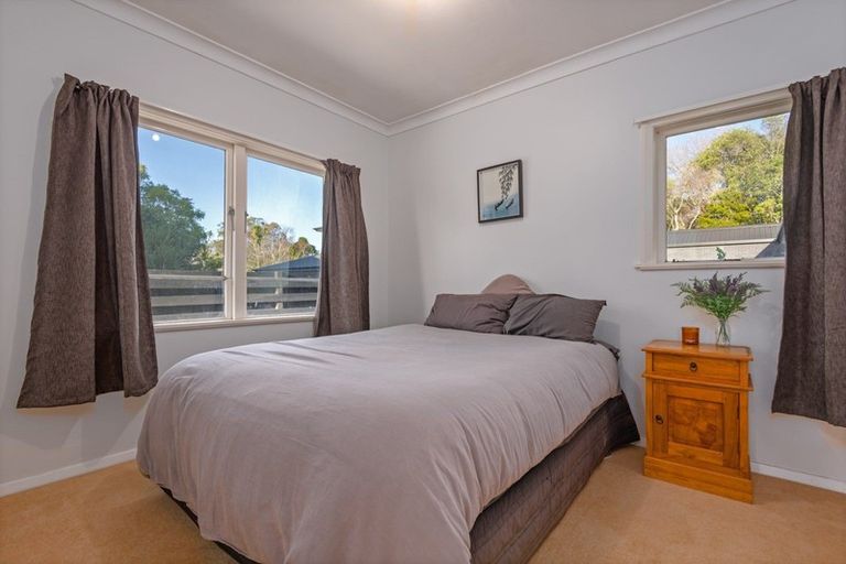 Photo of property in 87 Atawhai Road, Fitzherbert, Palmerston North, 4410