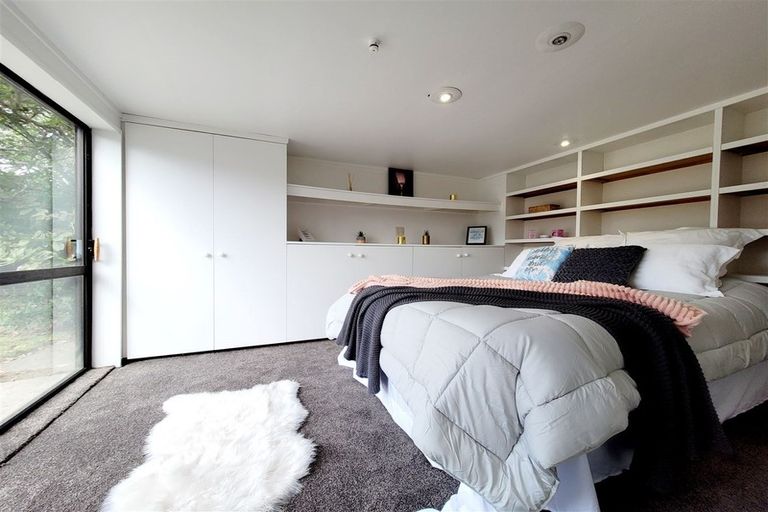 Photo of property in Bellevue School, 8 Bancroft Terrace, Newlands, Wellington, 6037