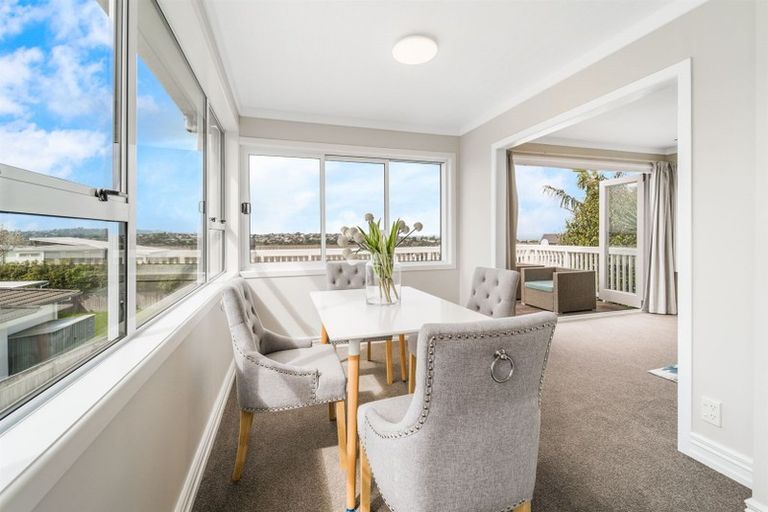 Photo of property in 75 Stanmore Bay Road, Stanmore Bay, Whangaparaoa, 0932