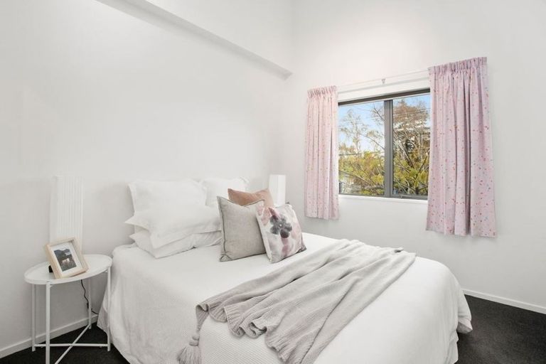 Photo of property in 15/20 Hutcheson Street, Sydenham, Christchurch, 8023