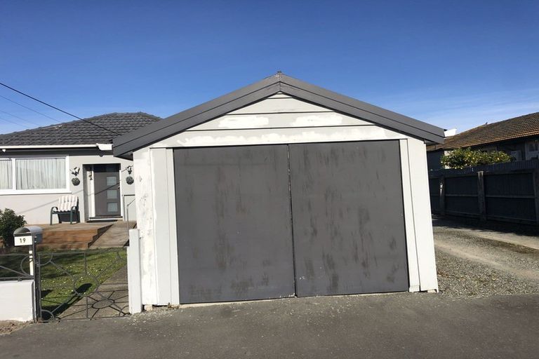 Photo of property in 19 Balmoral Street, Oamaru North, Oamaru, 9400