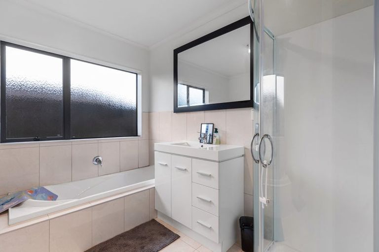 Photo of property in 41 Galloway Crescent, Pyes Pa, Tauranga, 3112