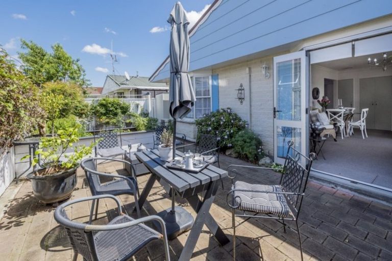 Photo of property in 30 Kent Street, Levin, 5510