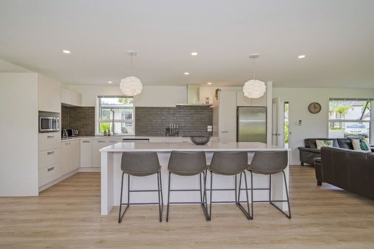 Photo of property in 18 Sanctuary Cove, Pauanui, Hikuai, 3579