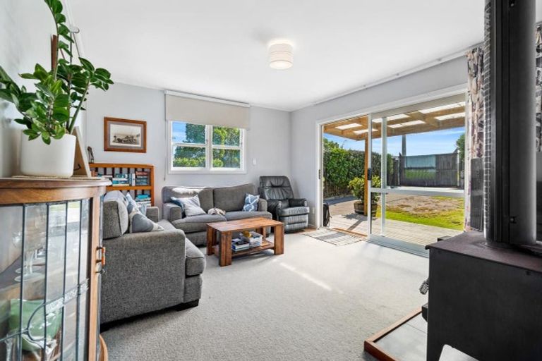 Photo of property in 438 Pukehina Parade, Pukehina, Te Puke, 3189