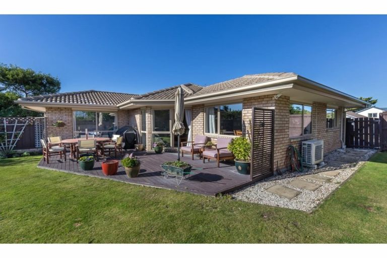 Photo of property in 21b Pine Avenue, New Brighton, Christchurch, 8061