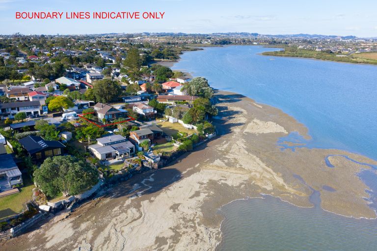 Photo of property in 13a Lawson Way, Weymouth, Auckland, 2103