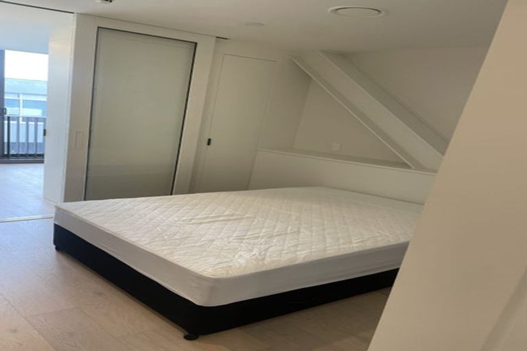 Photo of property in 208/10 Alpha Street, Te Aro, Wellington, 6011