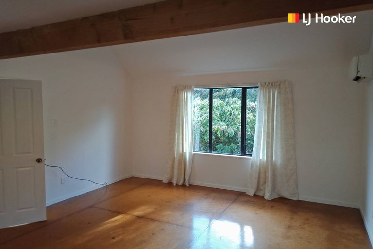 Photo of property in 9 Moerangi Street, Broad Bay, Dunedin, 9014