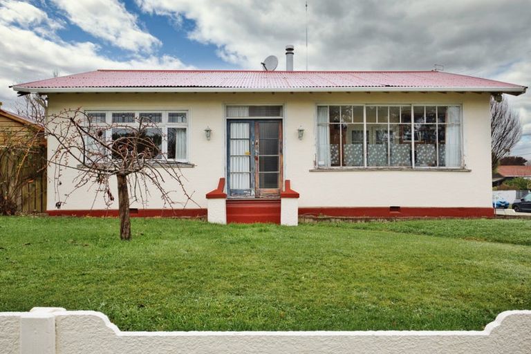 Photo of property in 4 Silvester Street, Woolston, Christchurch, 8023