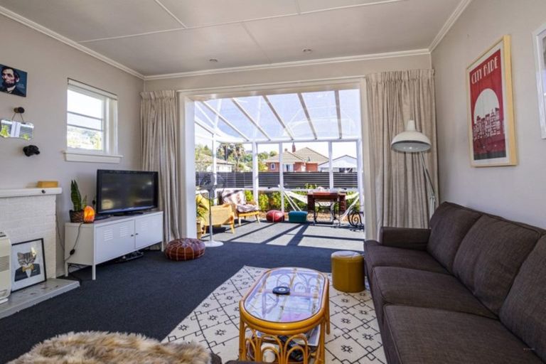 Photo of property in 49 Douglas Street, Highfield, Timaru, 7910
