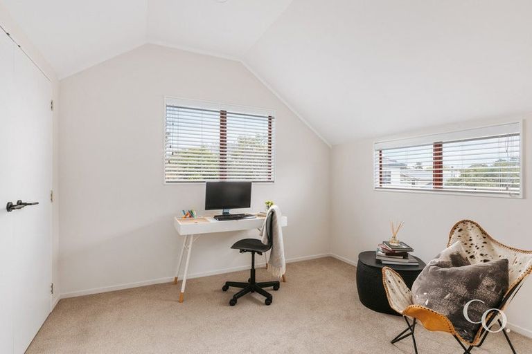 Photo of property in 262b Oceanbeach Road, Mount Maunganui, 3116