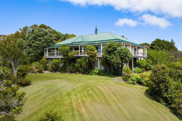 Photo of property in 1228 Sandspit Road, Sandspit, Warkworth, 0982