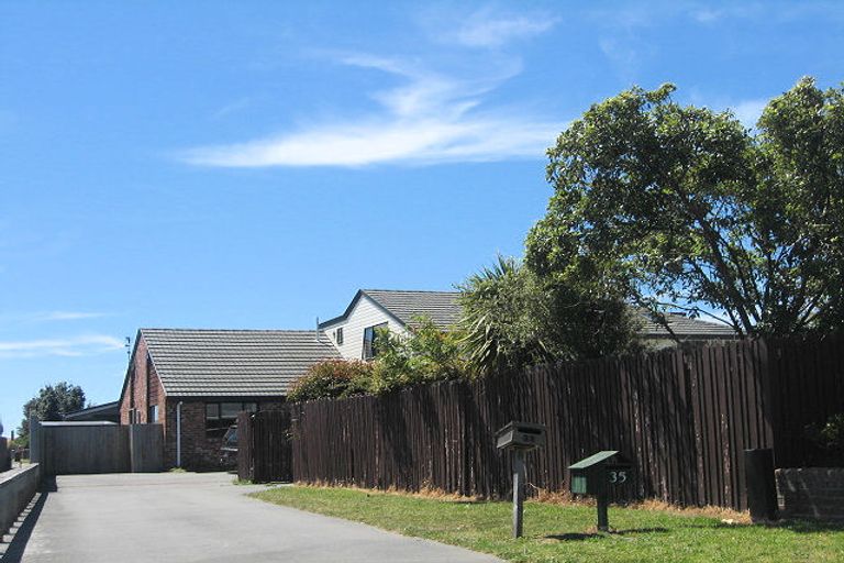 Photo of property in 35 Loughton Street, Burwood, Christchurch, 8083