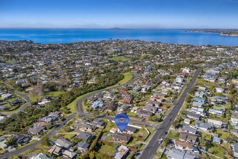 Photo of property in 93 Stanmore Bay Road, Stanmore Bay, Whangaparaoa, 0932
