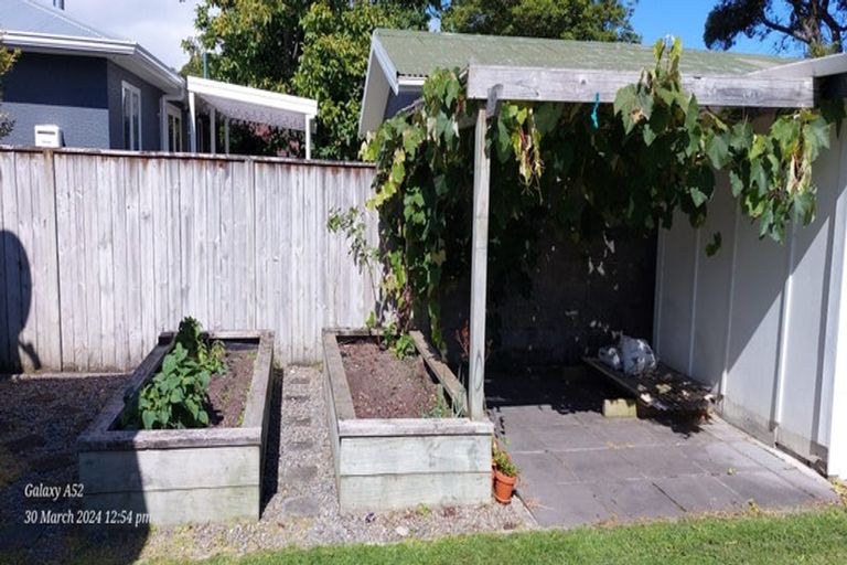 Photo of property in 568 Ruahine Street, Hokowhitu, Palmerston North, 4410