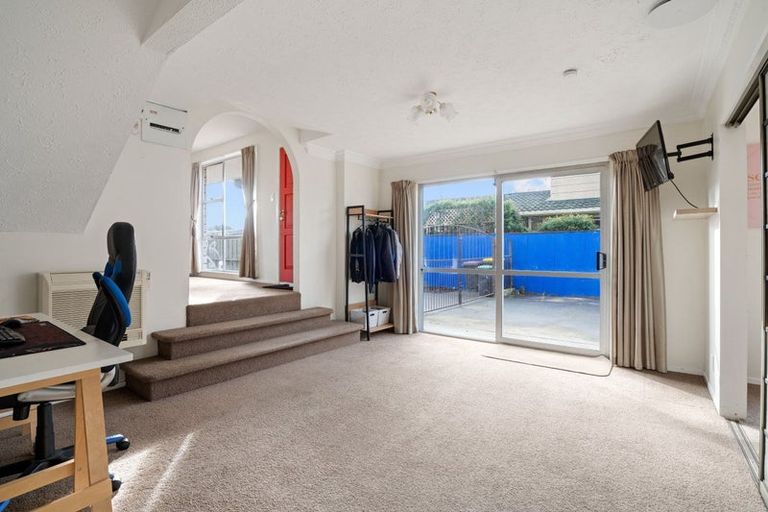 Photo of property in 28 Kimberley Street, Casebrook, Christchurch, 8051