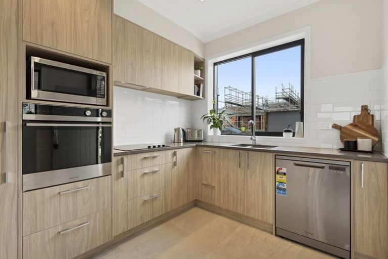 Photo of property in 61 Mapou Road, Hobsonville, Auckland, 0616