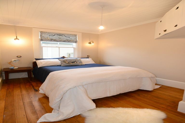 Photo of property in 5 Macandrew Road, Careys Bay, Port Chalmers, 9023