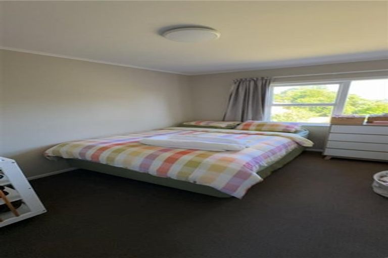 Photo of property in 117 Manuka Road, Bayview, Auckland, 0629