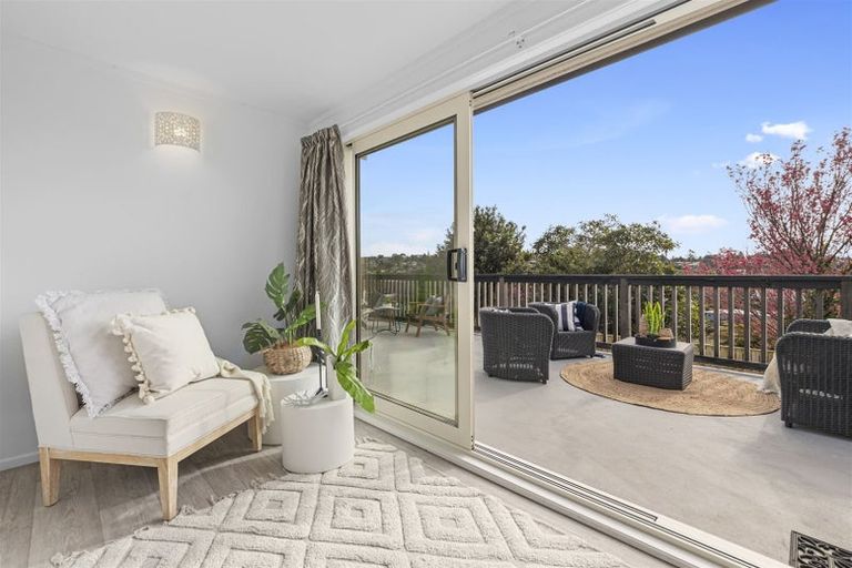 Photo of property in 28 Woodford Avenue, Brookfield, Tauranga, 3110