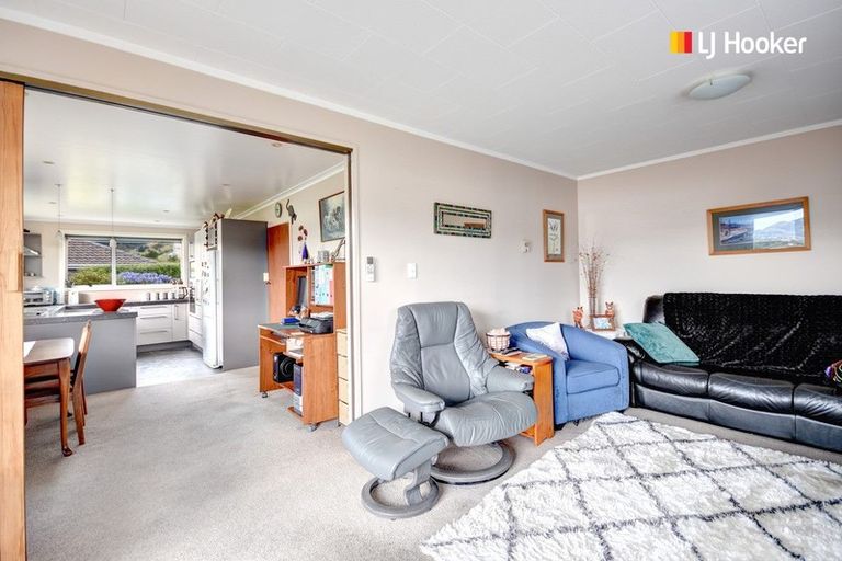 Photo of property in 70a Marion Street, Macandrew Bay, Dunedin, 9014