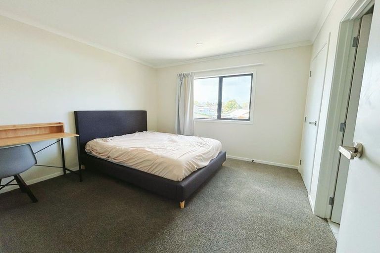 Photo of property in 2/26 May Street, Hamilton East, Hamilton, 3216