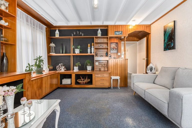 Photo of property in 46 Peel Place, Wainuiomata, Lower Hutt, 5014