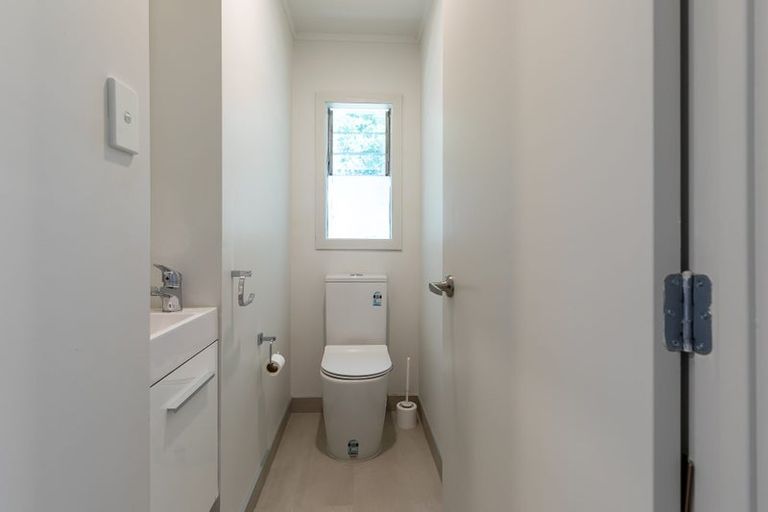 Photo of property in 15a Mildmay Road, Henderson, Auckland, 0610