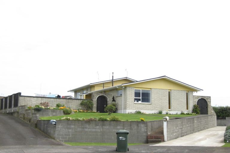 Photo of property in 30 Culzean Grove, Bell Block, New Plymouth, 4312