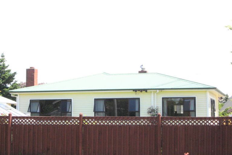 Photo of property in 35 Pannell Avenue, Wainoni, Christchurch, 8061