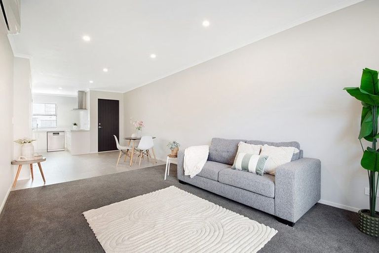 Photo of property in 63 O'meara Street, Swanson, Auckland, 0614