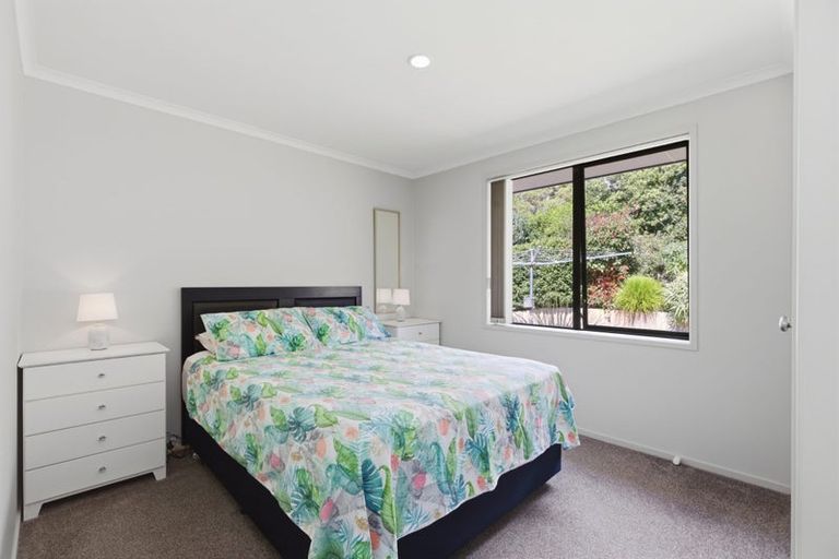 Photo of property in 30 Seabreeze Place, Papamoa Beach, Papamoa, 3118