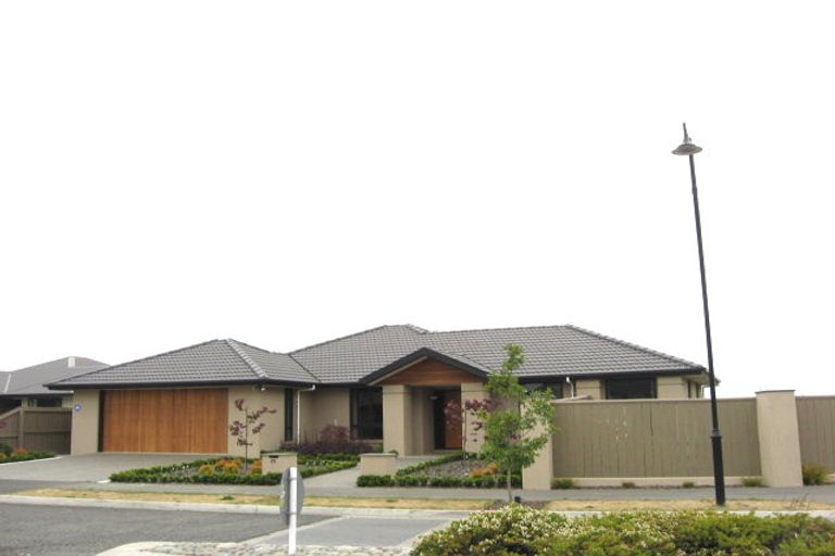 Photo of property in 73 Puhara Avenue, Parklands, Christchurch, 8083