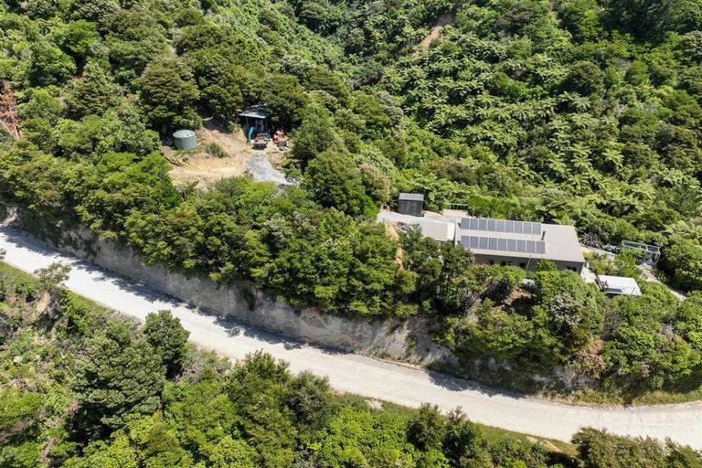 Photo of property in 180 Totaranui Road, Wainui Bay, Takaka, 7183