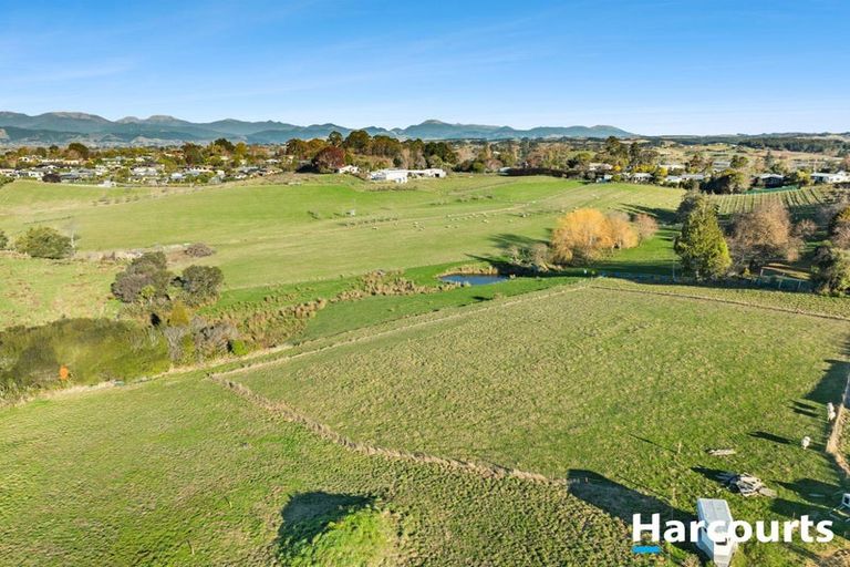 Photo of property in 166 Mapua Drive, Mapua, Upper Moutere, 7173