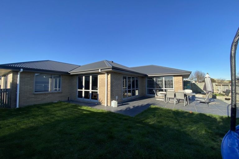 Photo of property in 16 Hammill Grove, Stoke, Nelson, 7011