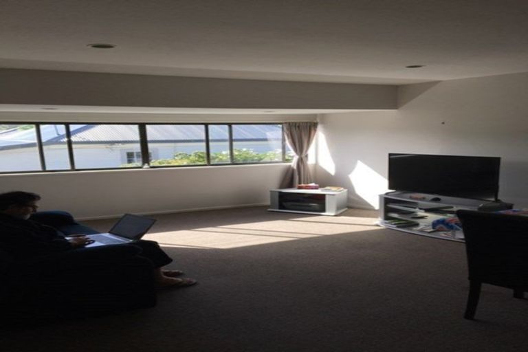 Photo of property in 4/107 Holly Road, St Albans, Christchurch, 8014