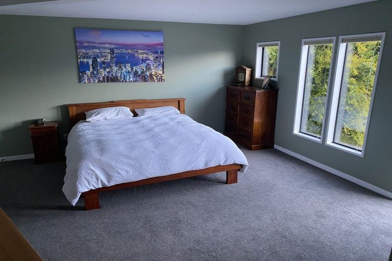 Photo of property in 8 Astral Rise, Wanaka, 9305