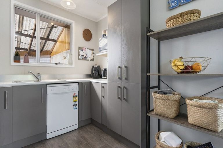 Photo of property in 162 Brecon Road, Stratford, 4332