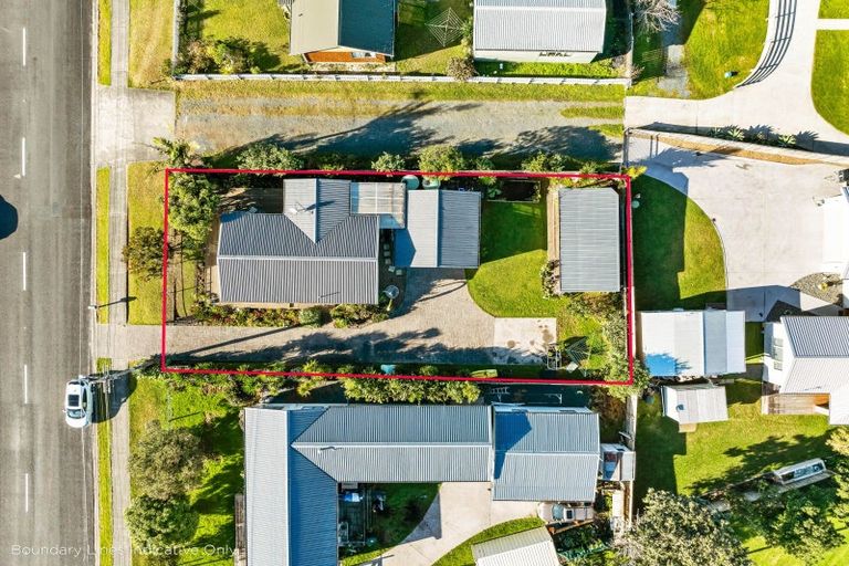 Photo of property in 81 One Tree Point Road, One Tree Point, 0118