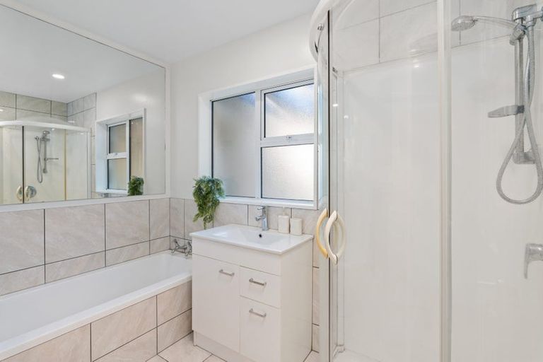 Photo of property in 135 Dunbars Road, Halswell, Christchurch, 8025