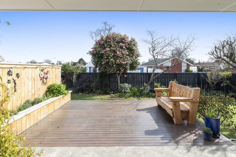 Photo of property in 24 Deepdale Street, Burnside, Christchurch, 8053