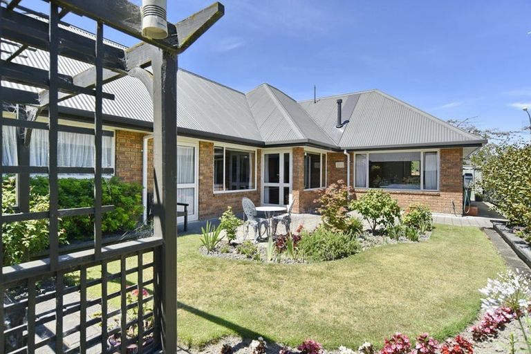 Photo of property in 20-22 Kingsbury Avenue, Rangiora, 7400