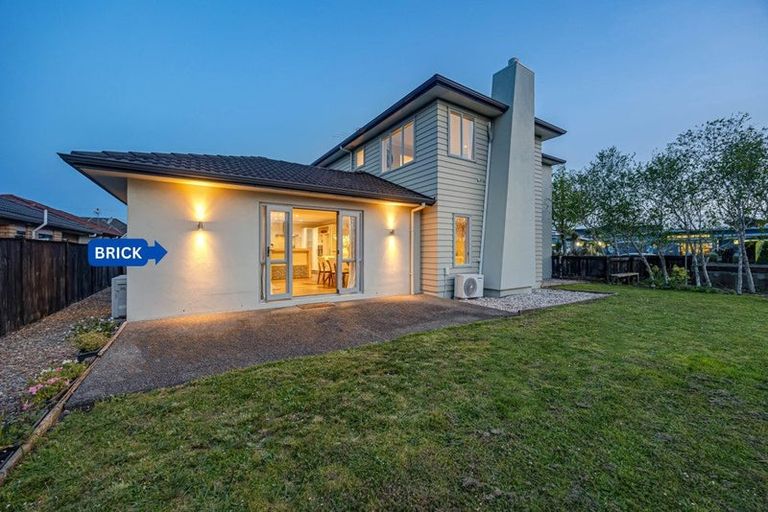 Photo of property in 8 Baverstock Road, Flat Bush, Auckland, 2016